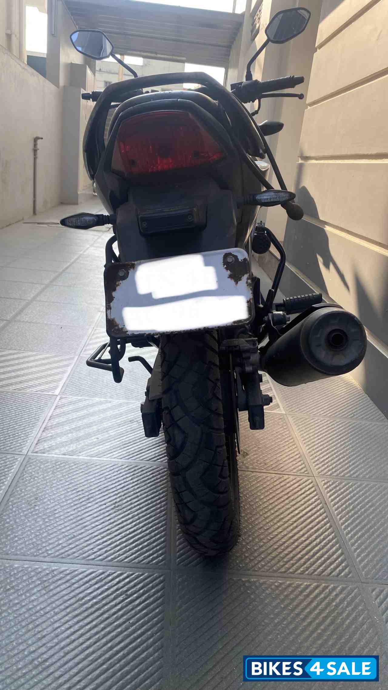 Gray Honda Unicorn Dazzler