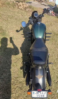 Hunter Green Yezdi Roadster Dual Tone