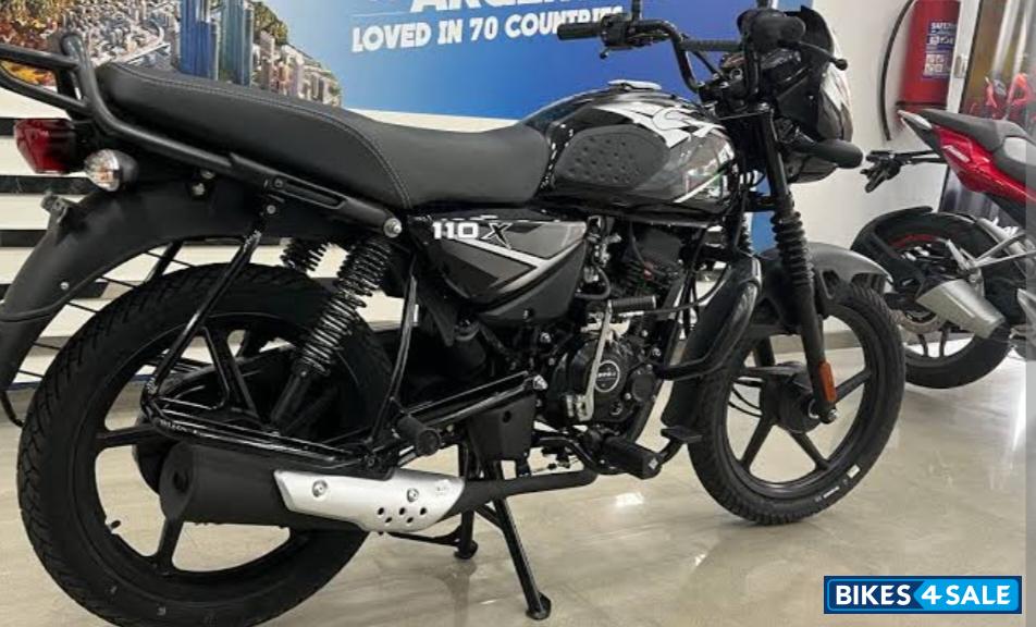 Black Silver Bajaj CT110X