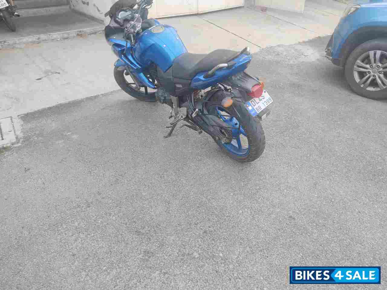 Blue Yamaha Fazer