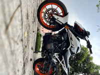 KTM Duke 200 ABS