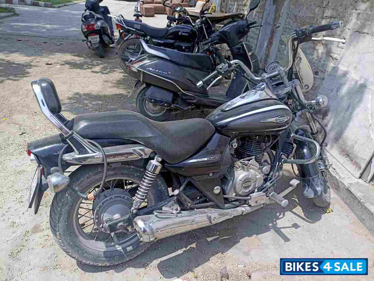 Bajaj Avenger Cruise 220