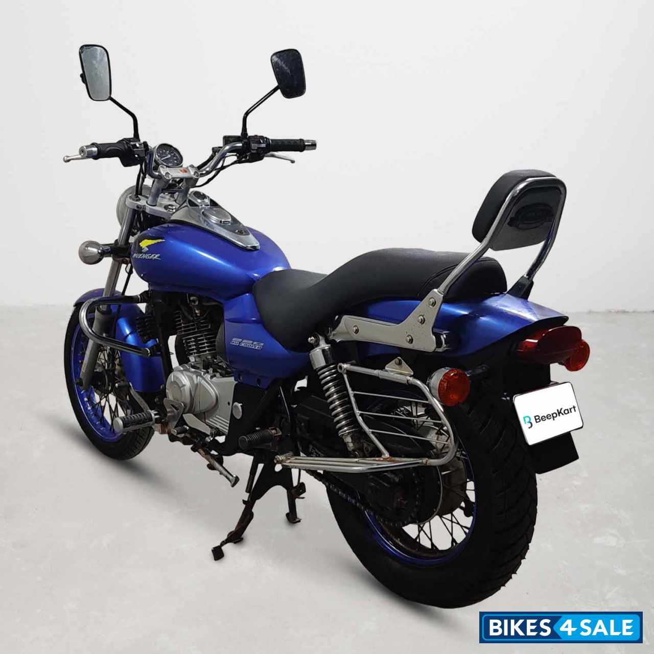 Bajaj Avenger Cruise 220 BS6