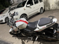 White TVS Apache RTR 200 4V