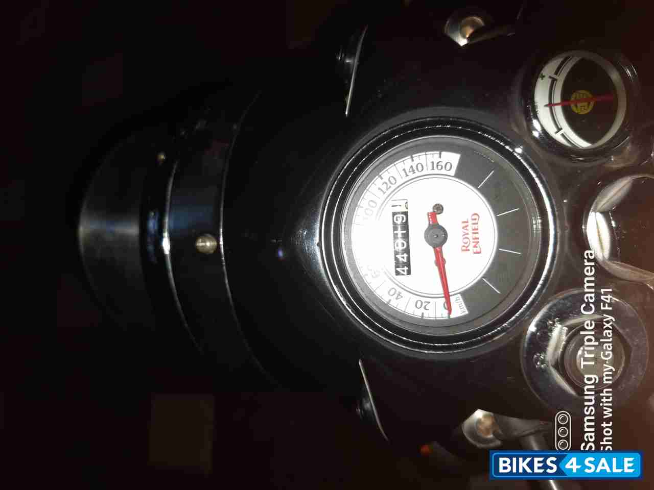 Royal Enfield Classic 350 Redditch Red