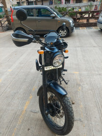 Blazing Black Royal Enfield Scram 411