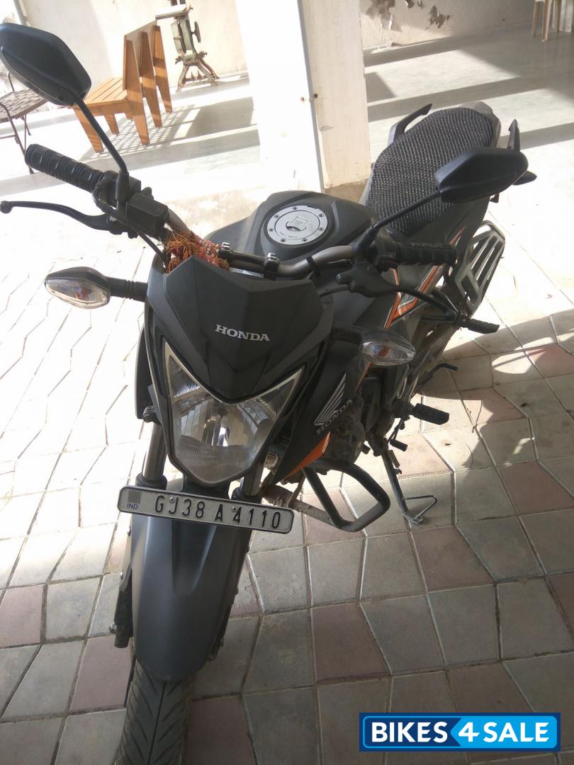 Black And Orange Honda CB Hornet 160R