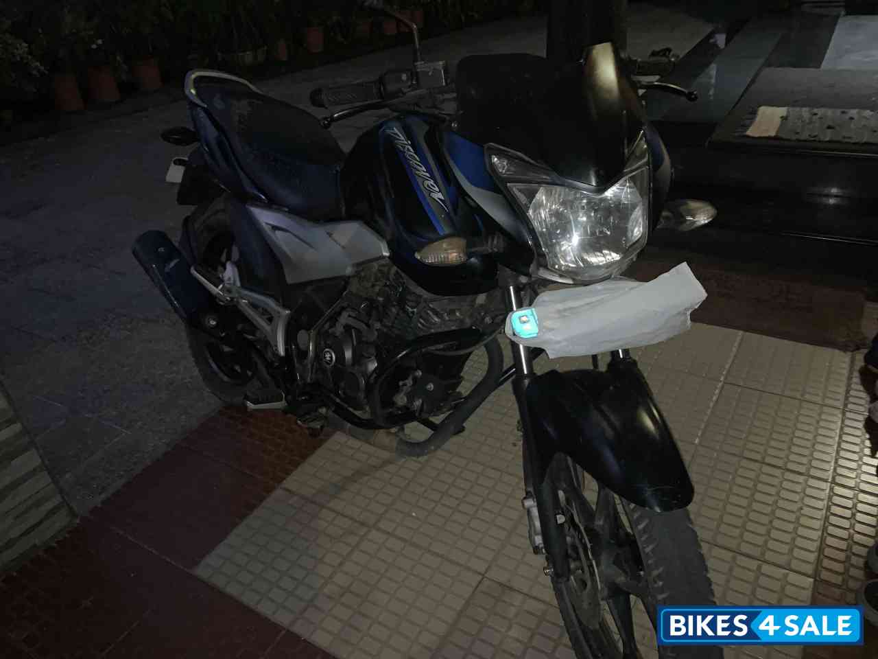 Bajaj Discover 125 ST