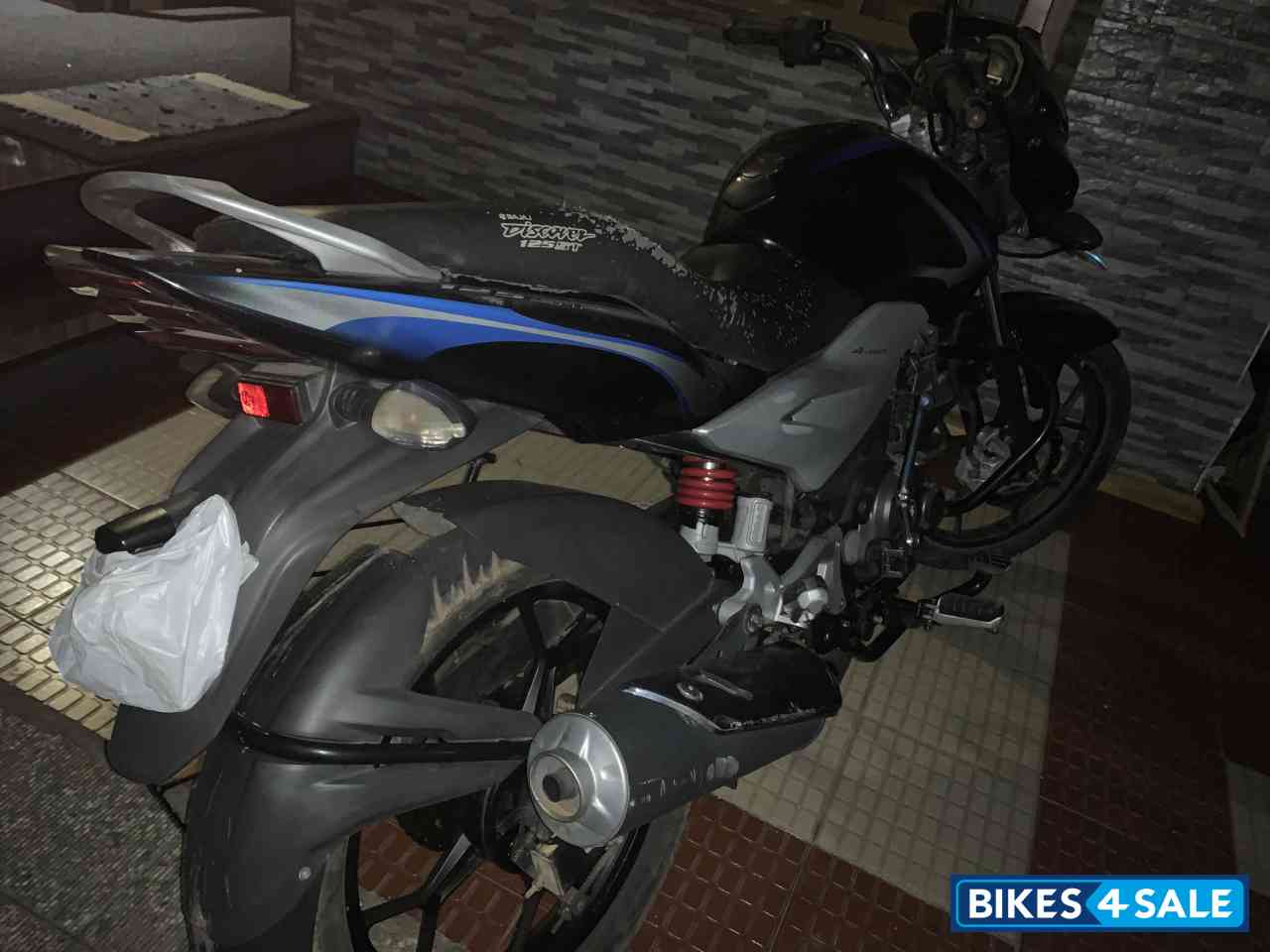 Bajaj Discover 125 ST
