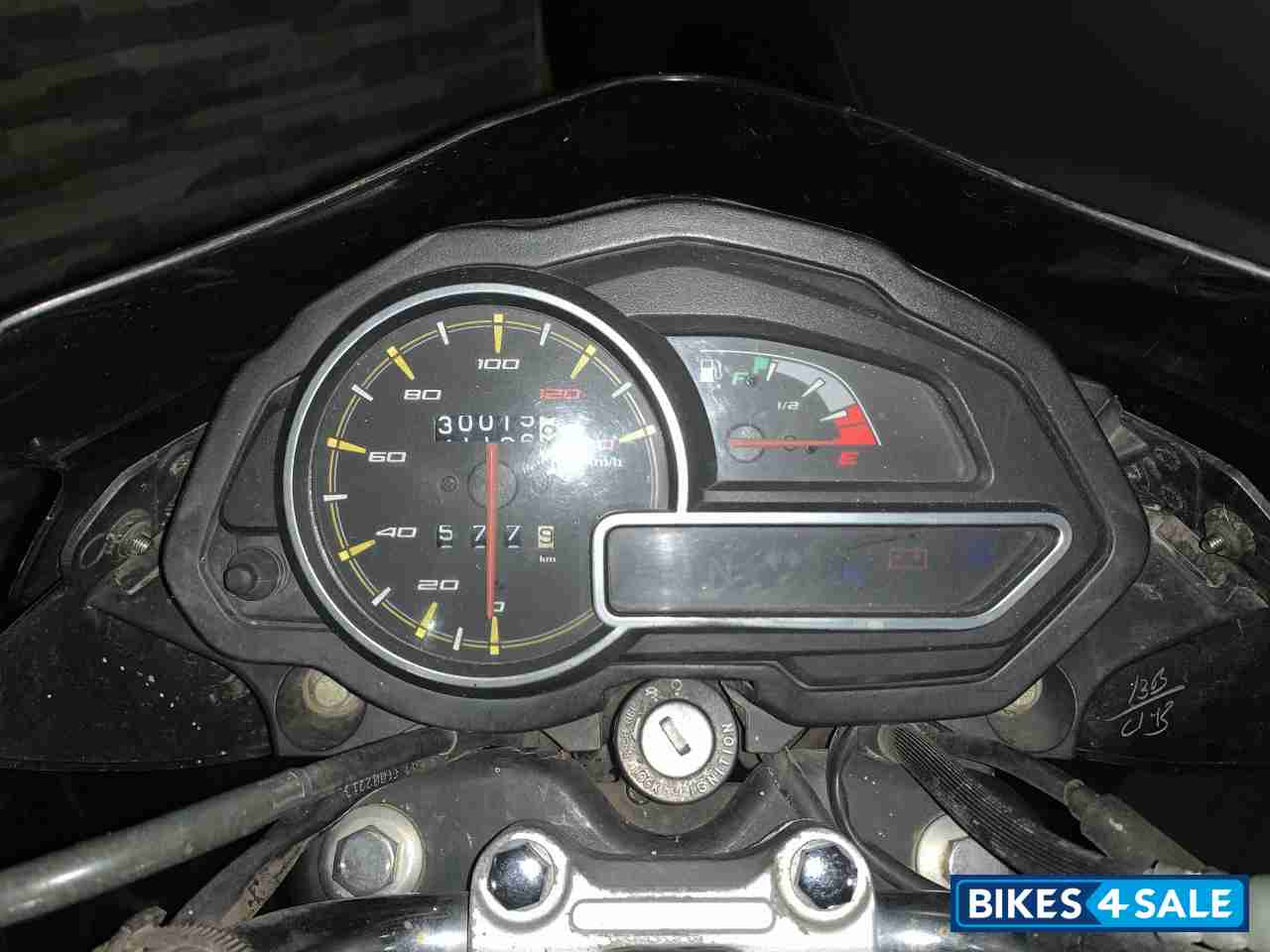 Bajaj Discover 125 ST