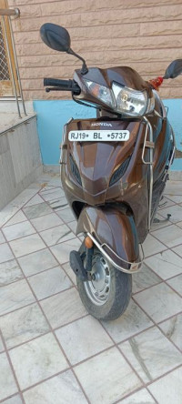 Purple Honda Activa 4G