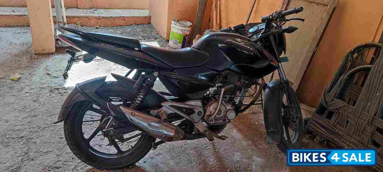 Bajaj Pulsar 125