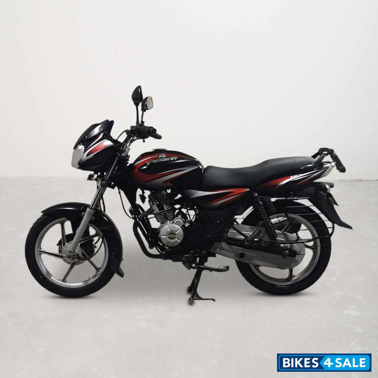 Bajaj Discover 125