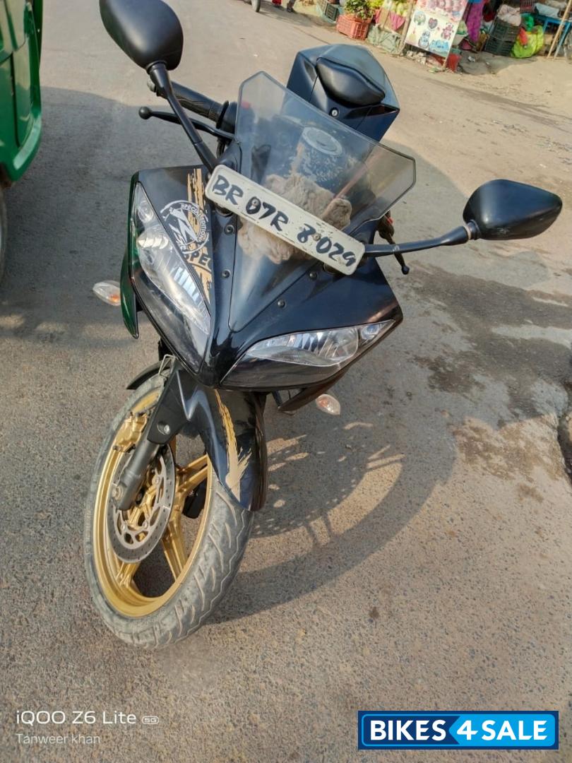 Yamaha YZF R15 V2 Yamaha YZF R15 V2