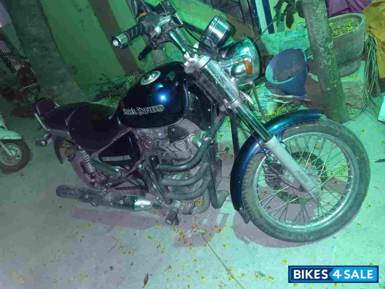 Royal Enfield Thunderbird 350