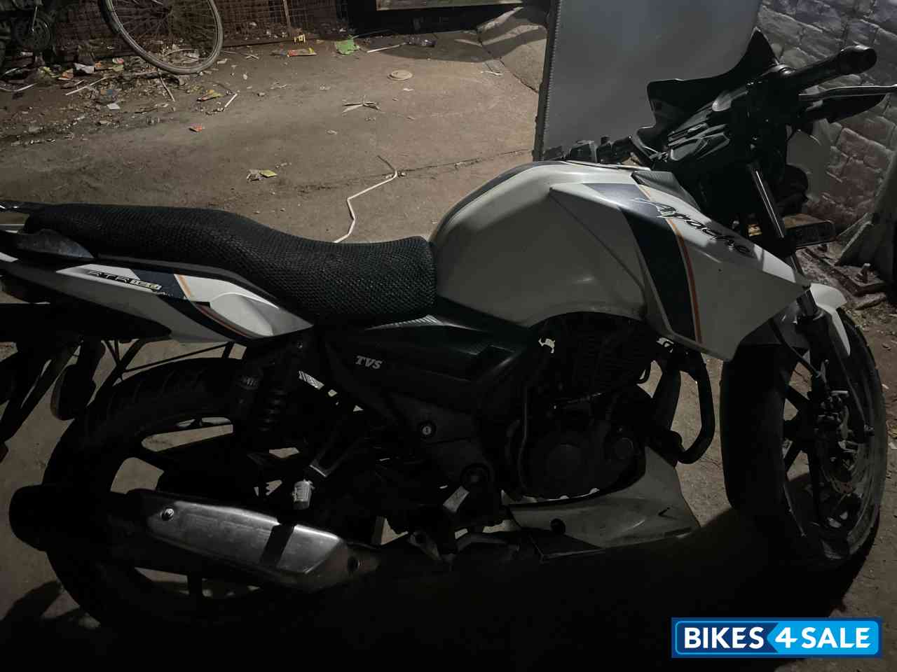 TVS Apache RTR 160