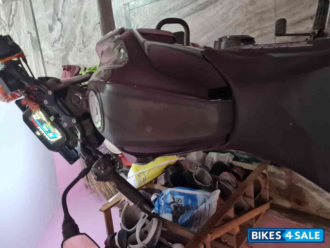 TVS Raider Split Seat