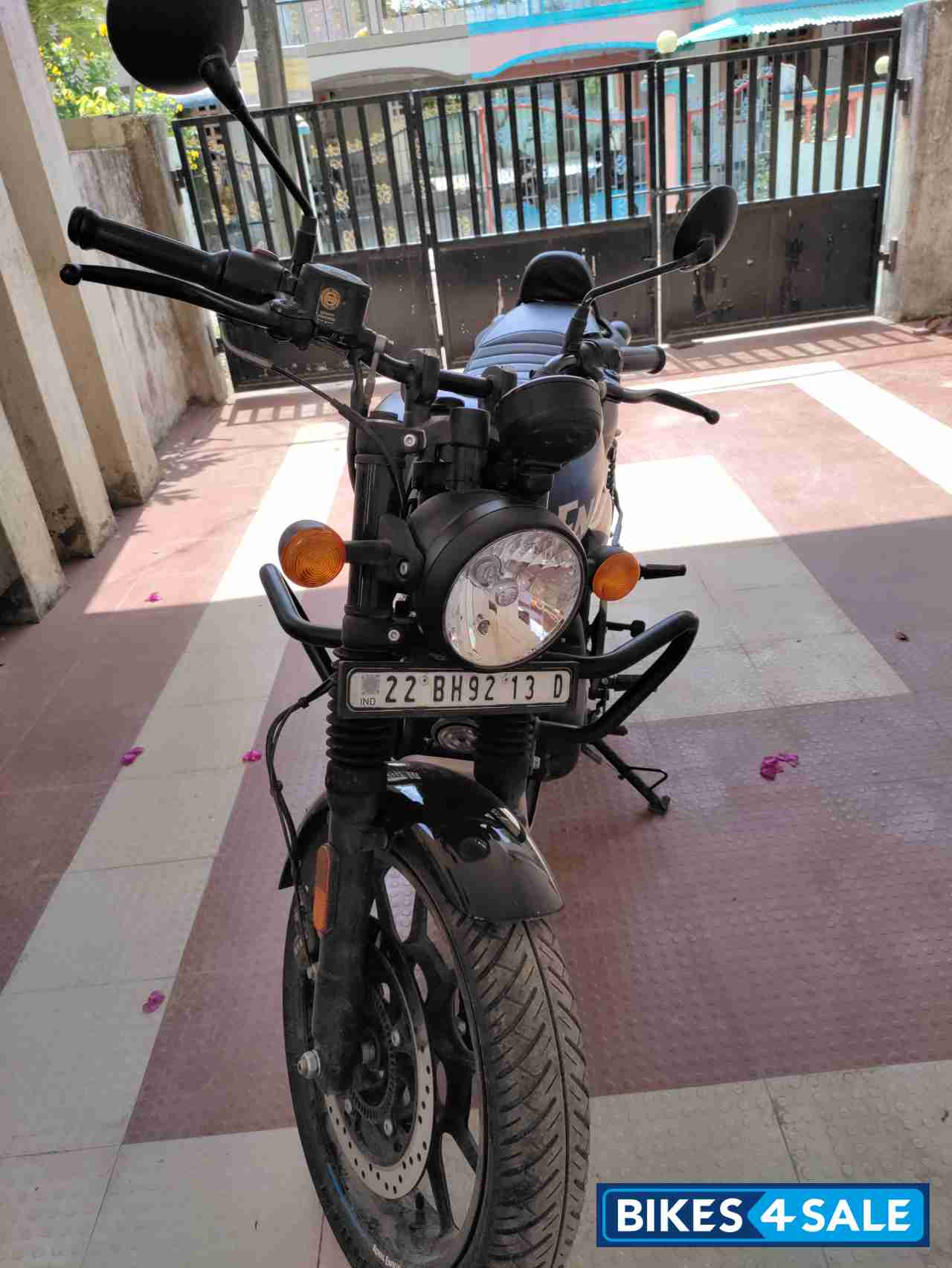 Royal Enfield Hunter 350 Retro