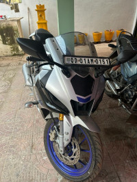 Yamaha R15M