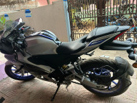Yamaha R15M