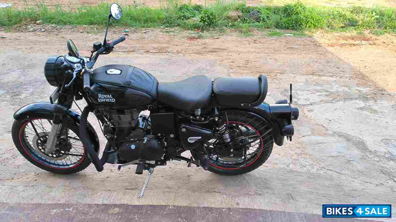 Royal Enfield Classic 500