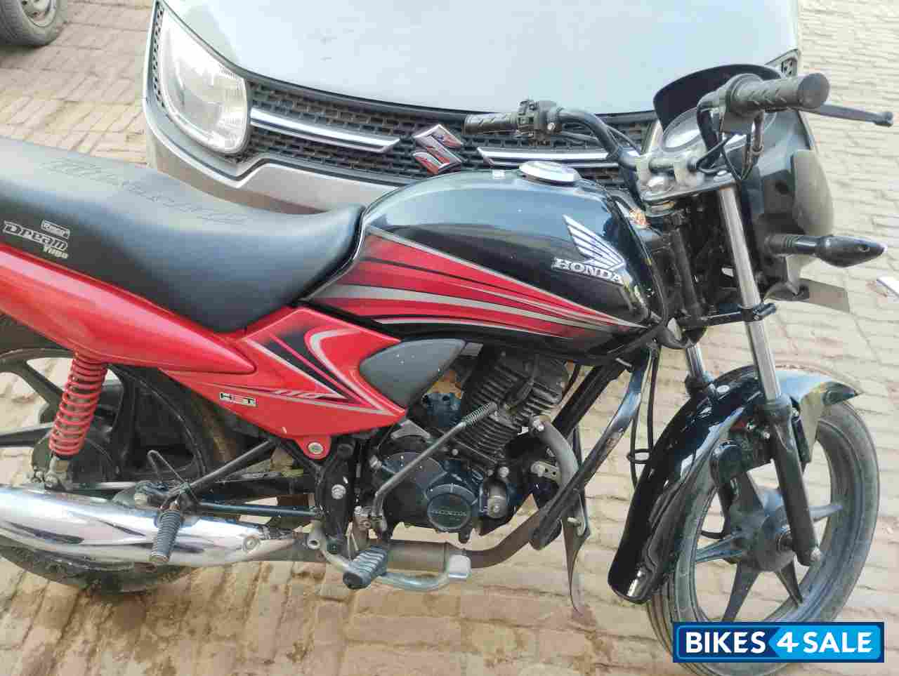 Red And Black Honda Dream Yuga Red And Black Honda Dream Yuga
