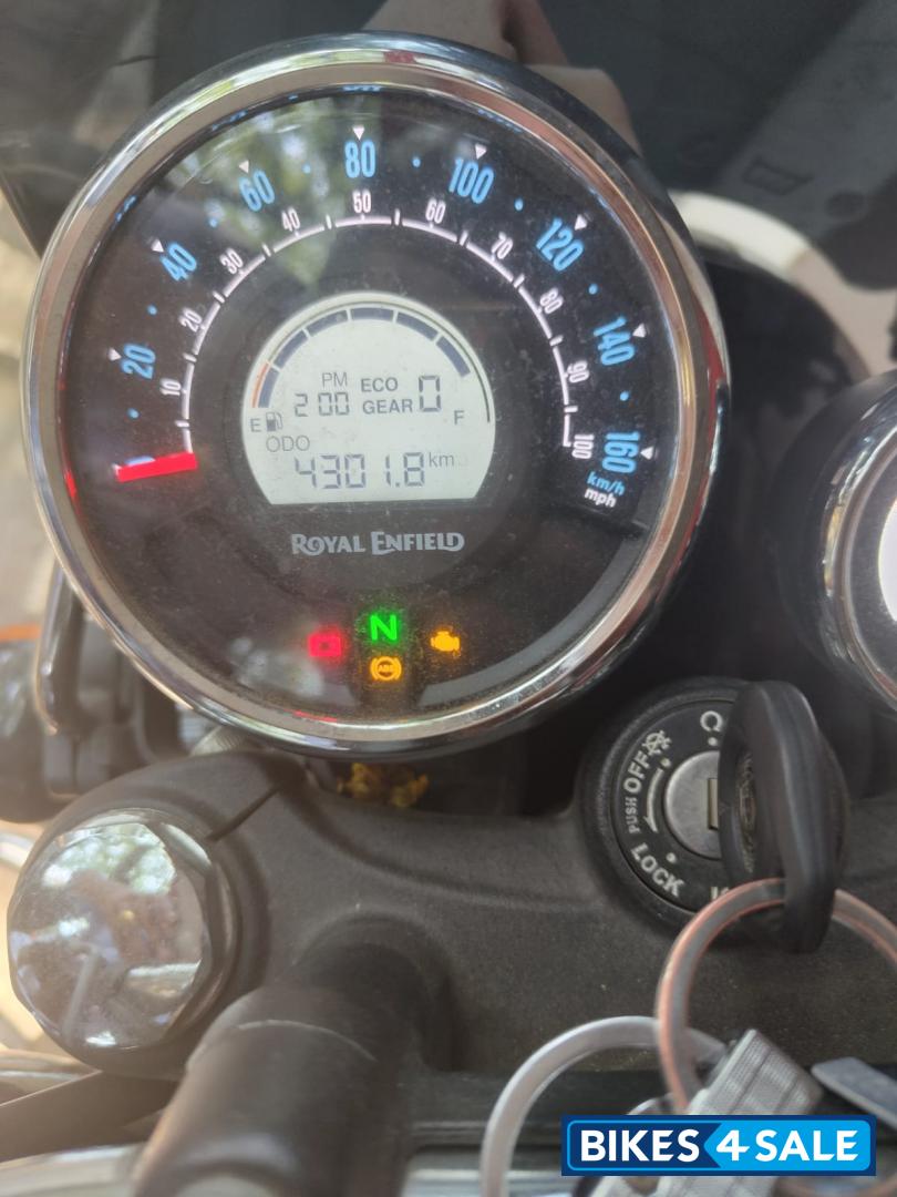 Stellar Blue Royal Enfield Meteor 350