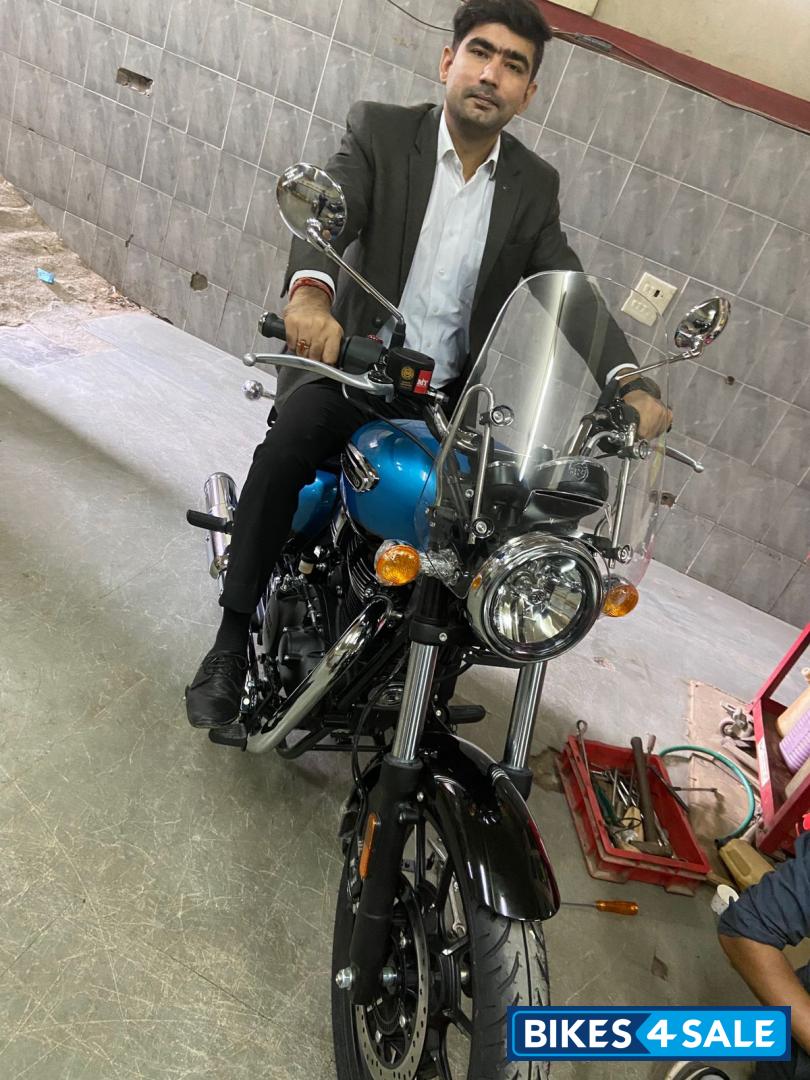 Royal Enfield Meteor 350 Royal Enfield Meteor 350