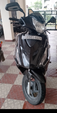 Black Hero Maestro Edge 125