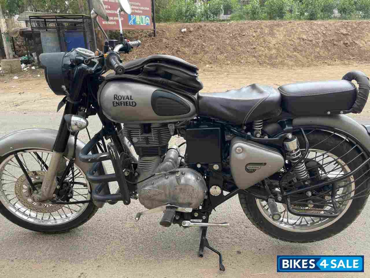 Royal Enfield Classic Gunmetal Grey