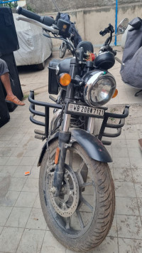 Royal Enfield Meteor 350 Stellar