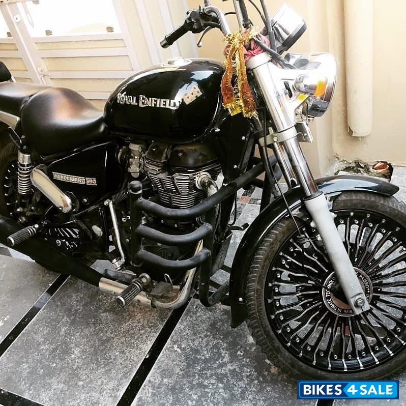 Flicker Royal Enfield Thunderbird 350