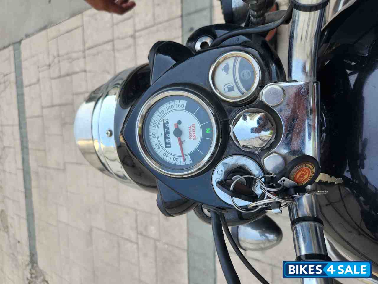 Royal Enfield Classic 500