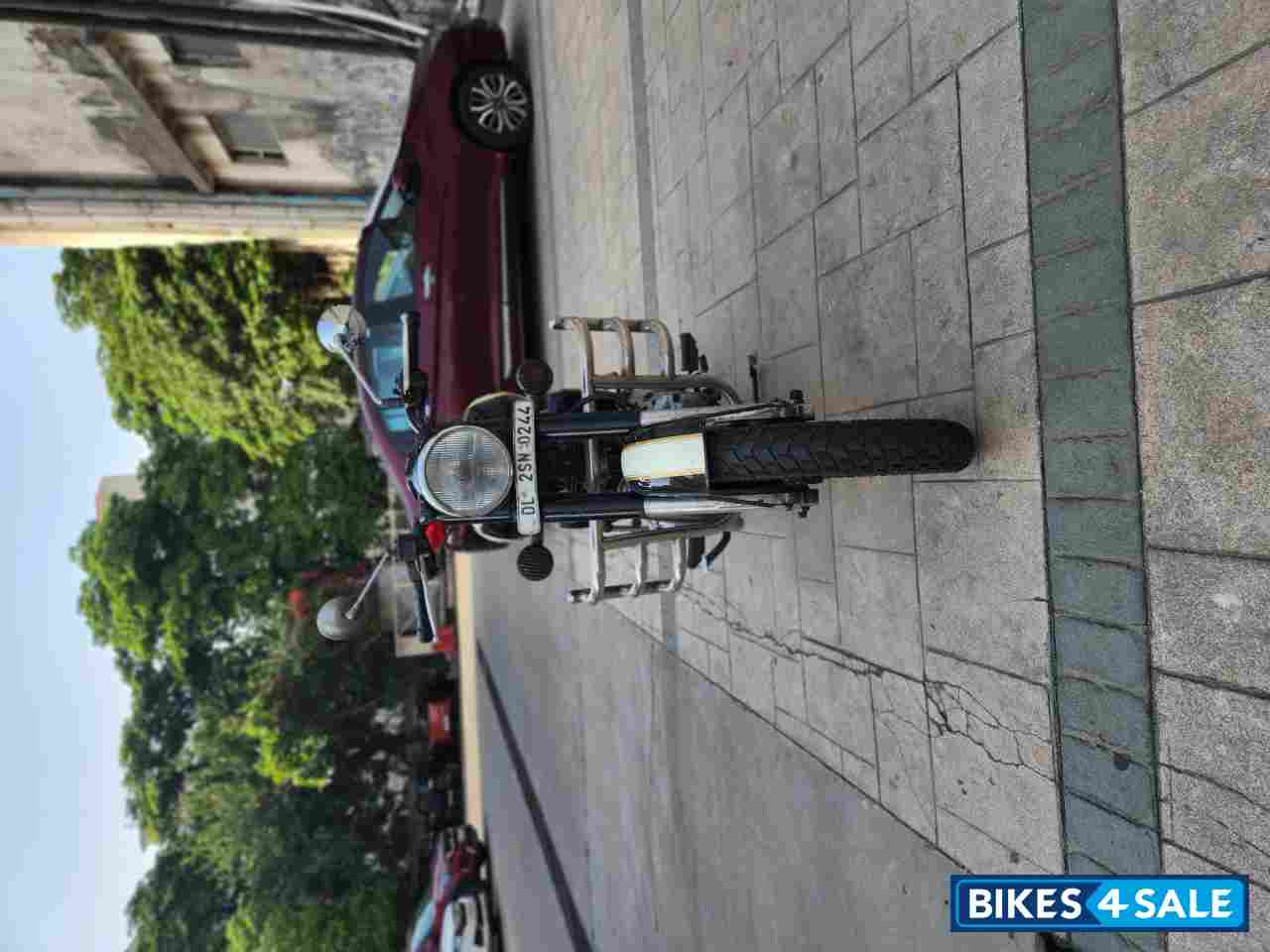 Royal Enfield Classic 500