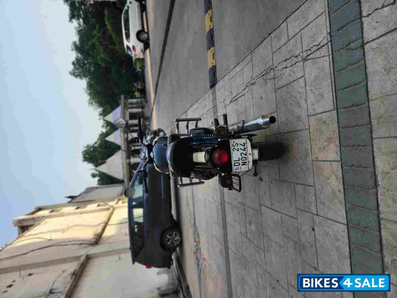 Royal Enfield Classic 500