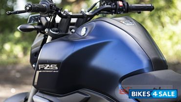 Mat Dark Purplish Bl Yamaha FZ-S