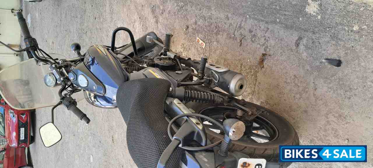 Bajaj Avenger Street 150