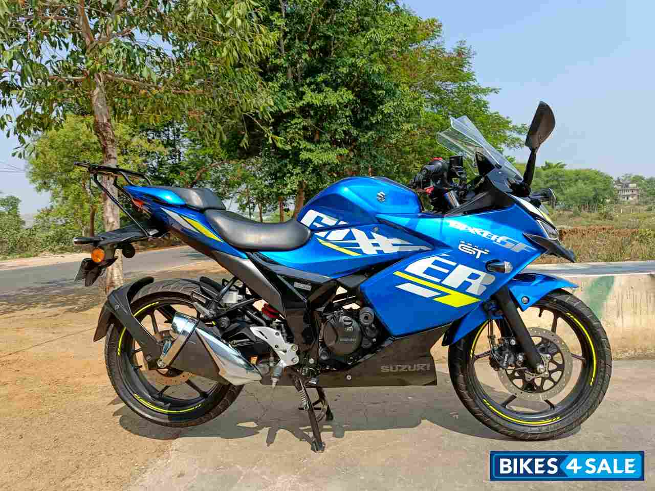 Triton Blue Motogp Special Edi Suzuki Gixxer SF Moto GP