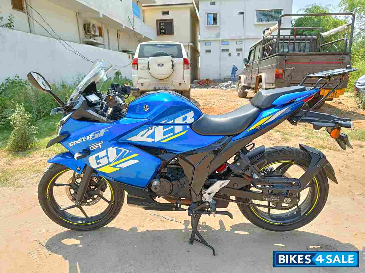 Triton Blue Motogp Special Edi Suzuki Gixxer SF Moto GP