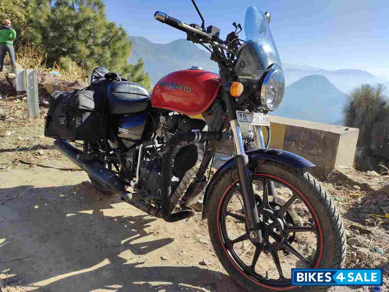 Red Royal Enfield Thunderbird X 350