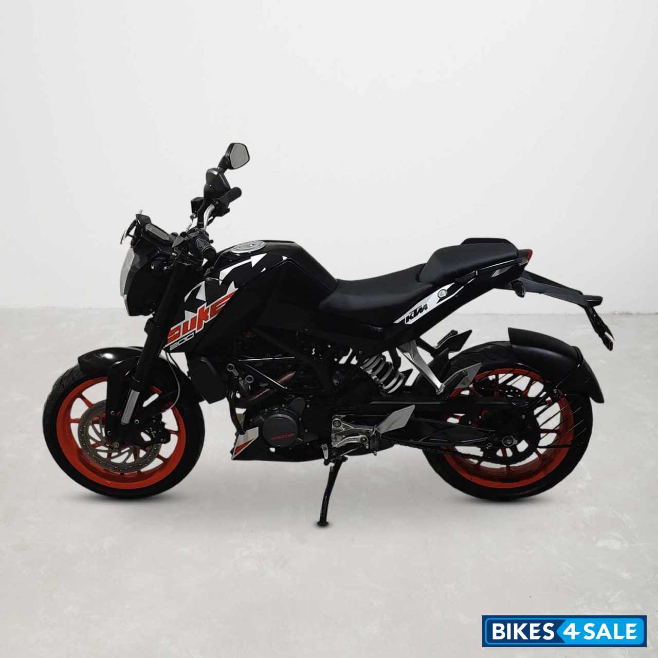 KTM Duke 200