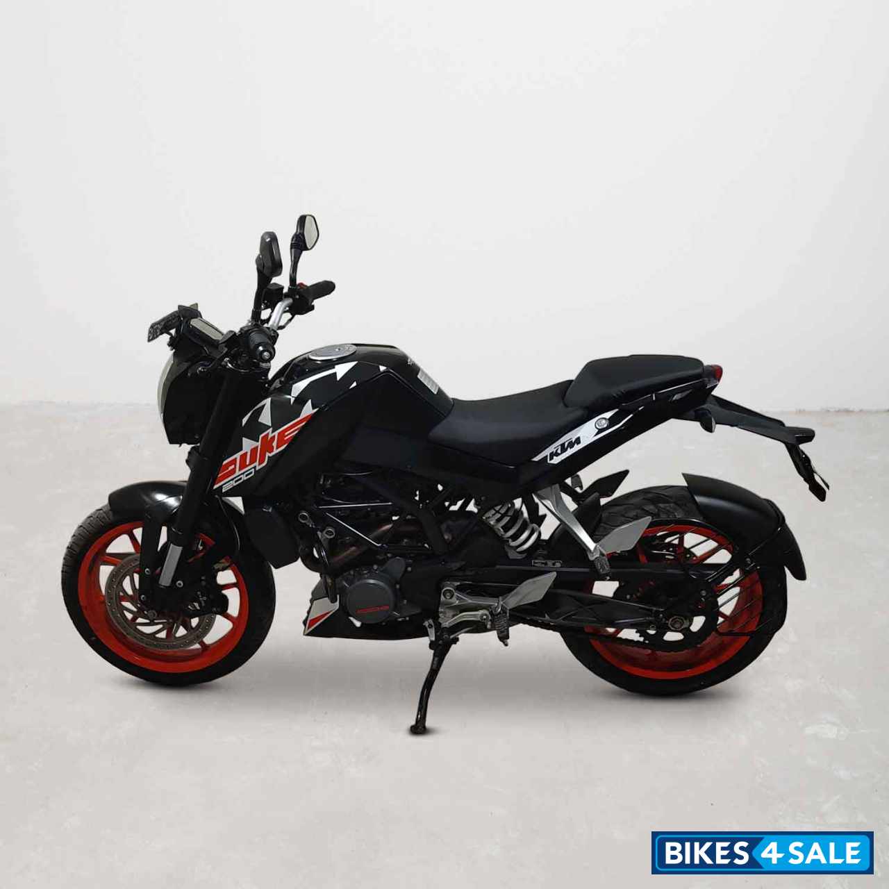 KTM Duke 200