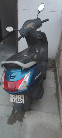 Blue Honda Activa 5G