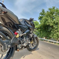 Bajaj Pulsar 200 NS