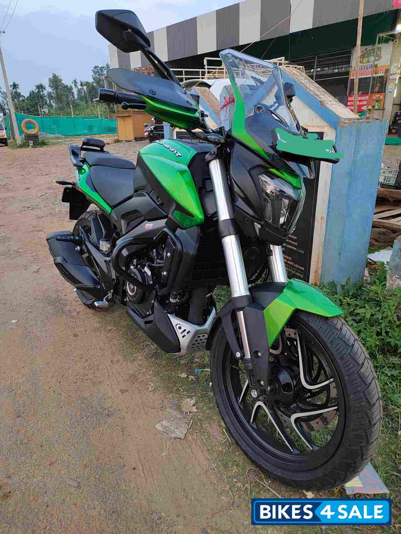 Bajaj Dominar 400 ABS BS6