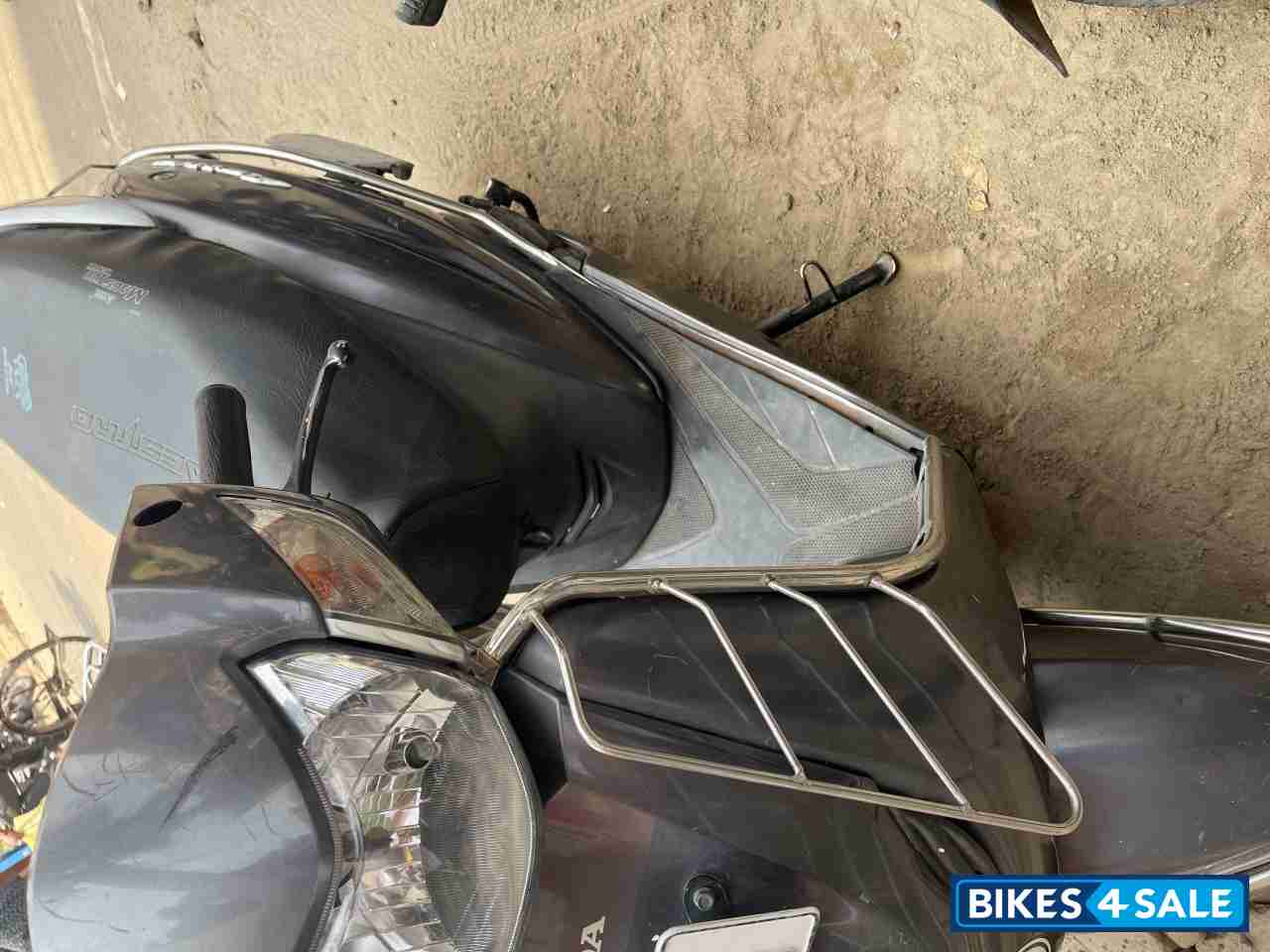 Grey Honda Activa 3G