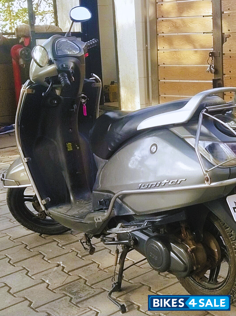 TVS Jupiter
