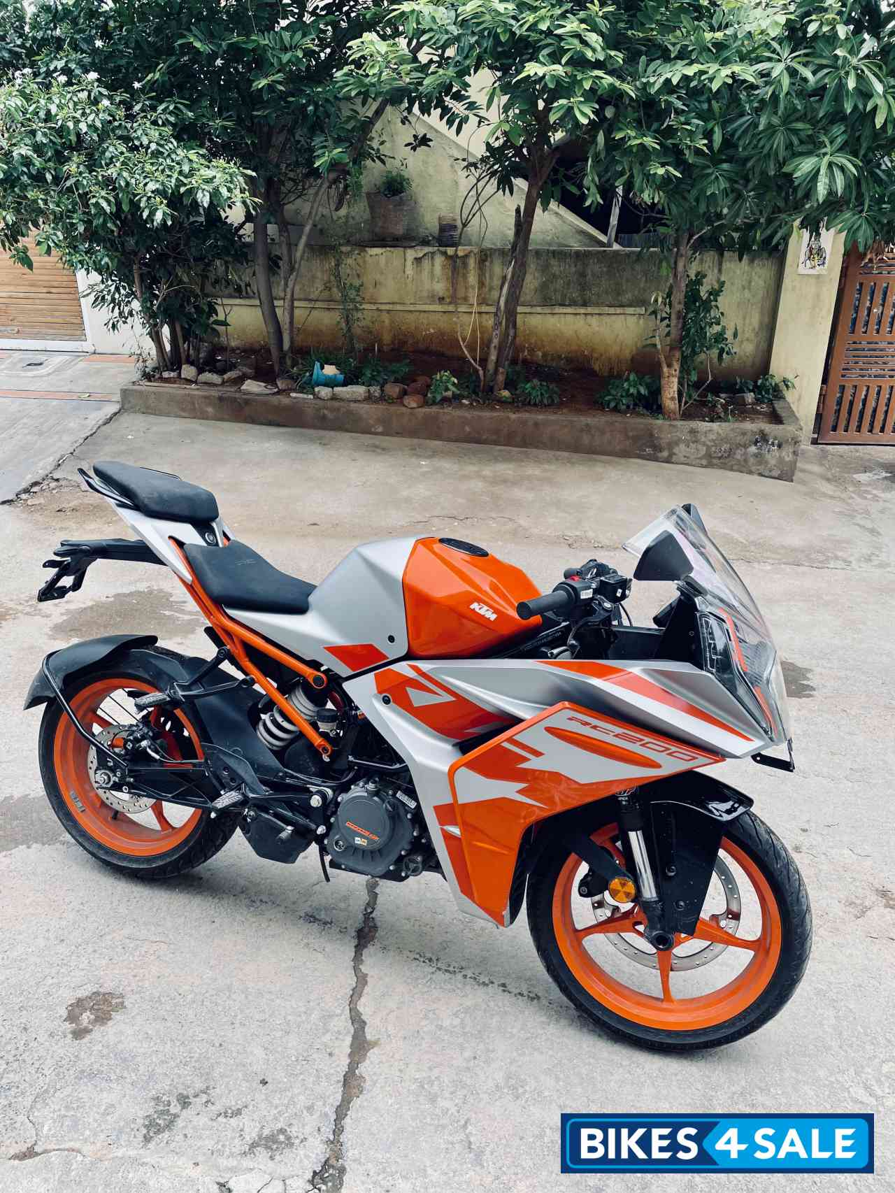 KTM RC 200 2022
