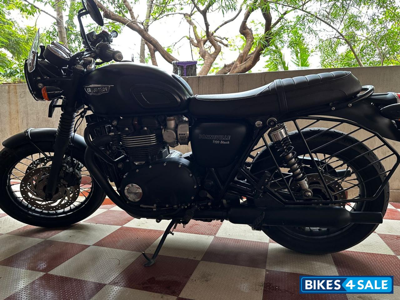 Triumph Bonneville T120