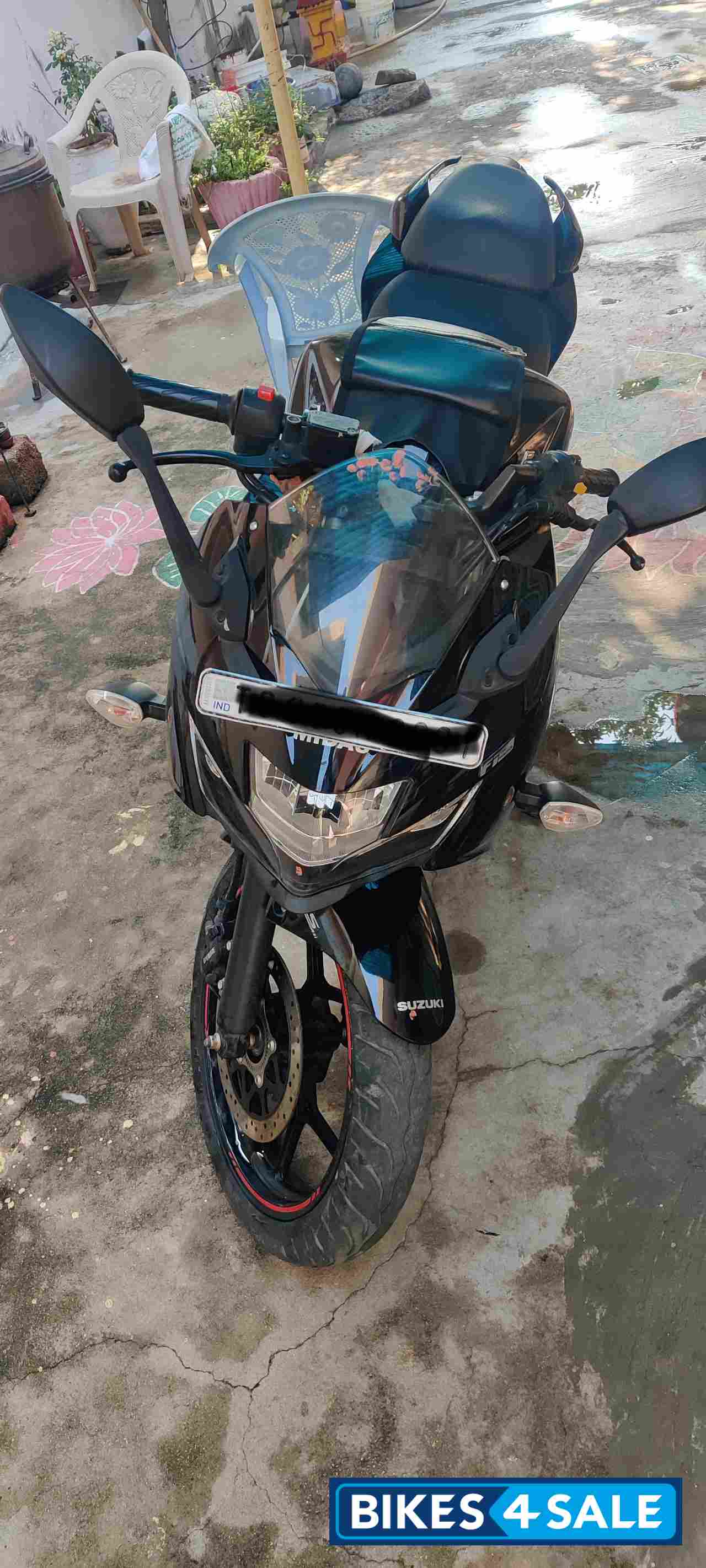 Suzuki Gixxer SF